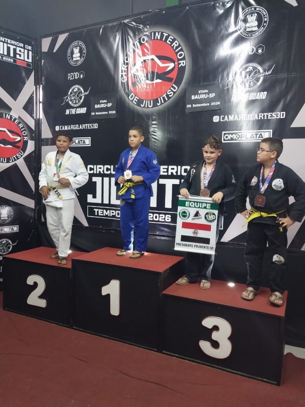 Noticia atleta-de-marilia-conquista-medalha-de-prata-no-circuito-interior-de-jiu-jitsu